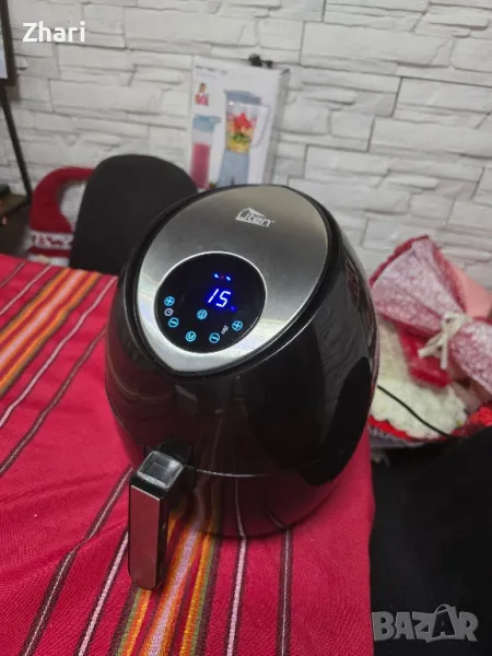 продавам Air fryer uten 1500w 4.5l, снимка 1