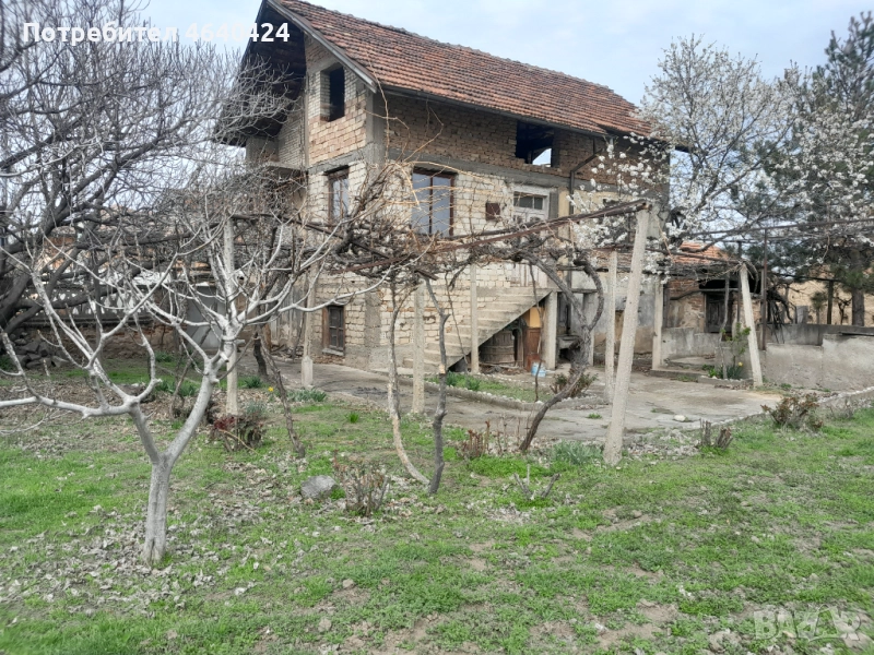 ТОП ЛОКАЦИЯ!!! Къща с двор 950кв.м., снимка 1