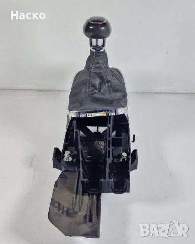 Лапа Планка Стойка Тампон Opel Insignia Опел Инсигниа 2008г-2017г 55563829, снимка 2 - Части - 53713034