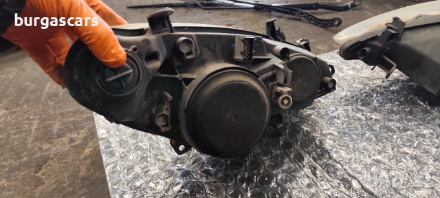 Фар ляв десен Peugeot 307 - 100лв, снимка 3 - Части - 52090076