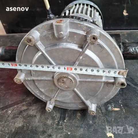 циркулационна помпа, снимка 3 - Други машини и части - 49938758