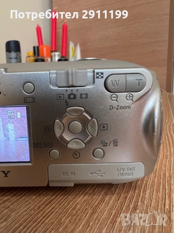 Фотоапарат Sony 4,1Mp, снимка 5 - Фотоапарати - 52430025