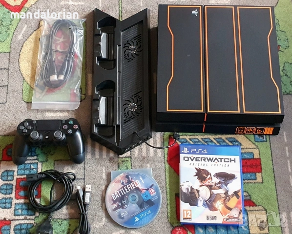 PS4 Sony PlayStation 4 Fat limited edition Call of Duty: Black Ops III Edition