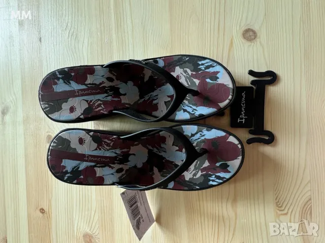 Джапанки на платформа Ipanema Размер 38, нови с кутия, снимка 2 - Джапанки - 50020414