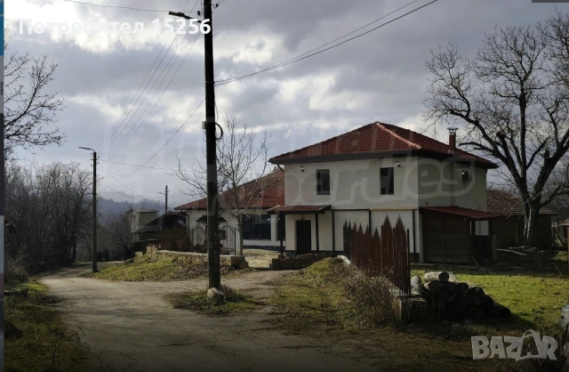 Къща до язовир Сопот , снимка 5 - Къщи - 53863025