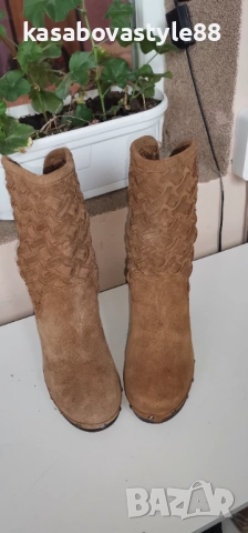 Елегантни ботуши UGG Australia 36 н. , снимка 2 - Дамски ботуши - 52232749