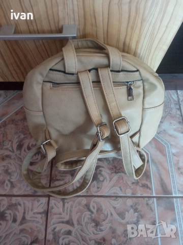 Дамска кожена чанта , снимка 2 - Чанти - 52256621