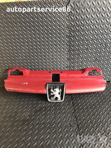 Решетка на предна броня, червена за Peugeot 406 9616258477