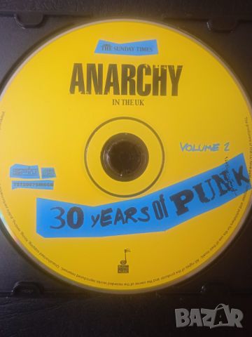 30 Years Of Punk - Anarchy In The UK - оригинален диск ПЪНК музика, снимка 1 - CD дискове - 46687827