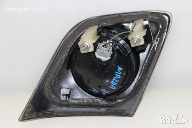 Десен вътрешен стоп Mazda 3 хечбек (2003-2006г.) десен стоп заден капак BR5S513H0B Мазда 3, снимка 4 - Части - 50570467