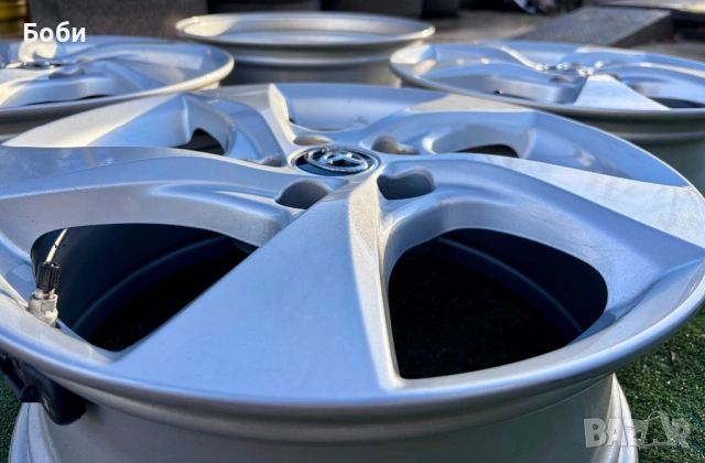 Джанти 5/114,3/17 Toyota C HR, снимка 12 - Гуми и джанти - 52066087