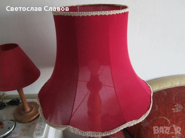 Висок лампион с голяма и красива червена шапка - 2, снимка 4 - Лампиони - 45775238