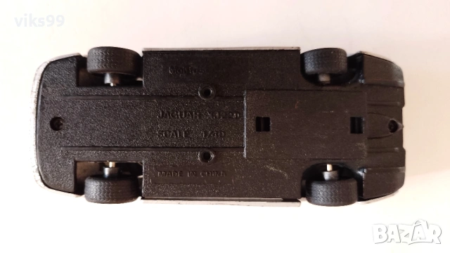 Jaguar XJ220 Maisto - Мащаб 1:40, снимка 8 - Колекции - 53189911