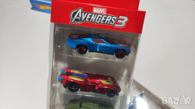 Метални колички Avengers3 Hot Wheels, комплект 4 бр., мащаб 1:42, снимка 3 - Коли, камиони, мотори, писти - 48850839