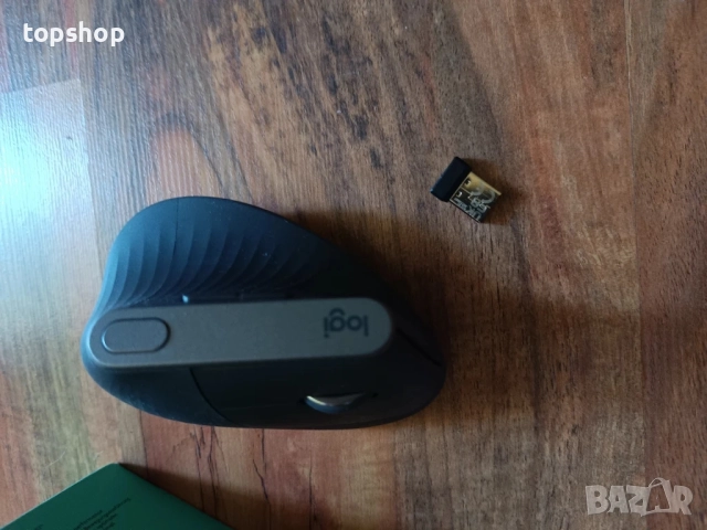 Нова вертикална безжична мишка Logitech MX Vertical – ергономичен дизайн, намалява мускулното..., снимка 11 - Клавиатури и мишки - 51628775