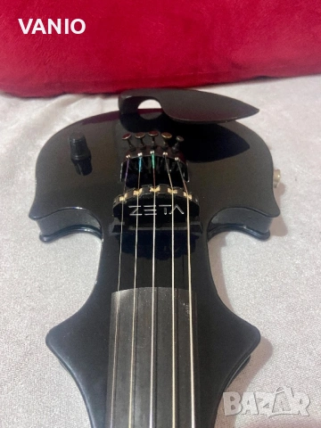 Zeta Jazz Violin 5 Strings Цигулка Зета Добро Състояние Цена в Евро , снимка 2 - Струнни инструменти - 54286975
