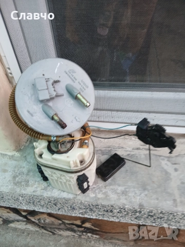 Бензинова помпа vdo Шаран,Галакси,Алхамбра 2.0 бензин, снимка 5 - Аксесоари и консумативи - 52676854