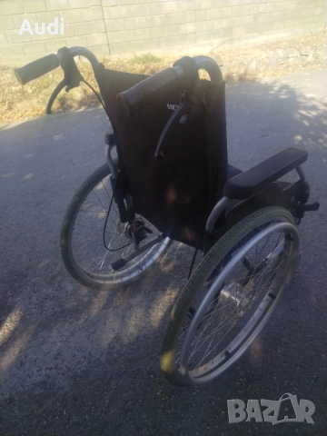 Сгъваема инвалидна рингова количка MEYRA Ширина на седалката 44см За възрастни, оперирани, трудно по, снимка 11 - Инвалидни колички - 51647782