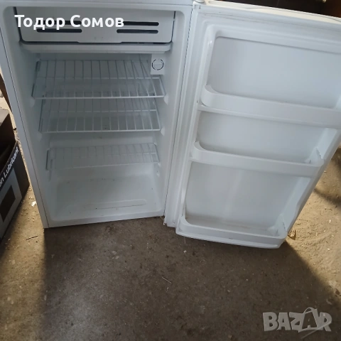 Хладилник Arielli, снимка 2 - Хладилници - 53571543