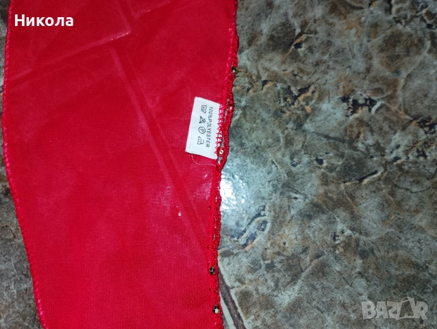 Шал с пендари,маратонки,,Гучи"№37, снимка 2 - Шалове - 49507417