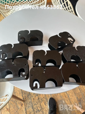 Прибори за салфетки