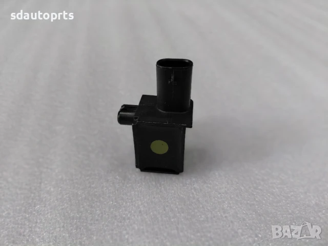 5Q0959651B Нов Оригинал Преден Ударен Crash Impact Сензор Skoda VW Audi Seat, снимка 3 - Части - 50897495