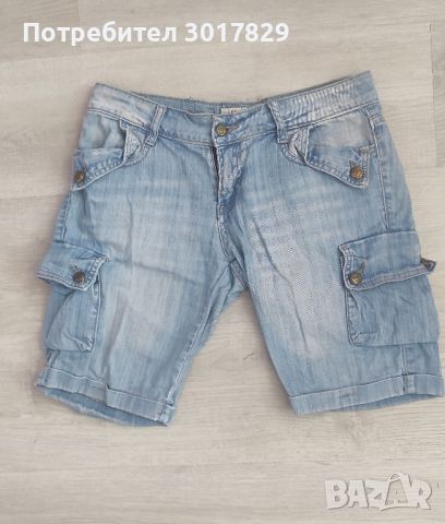 Дънкови панталонки , снимка 1 - Къси панталони и бермуди - 45915045