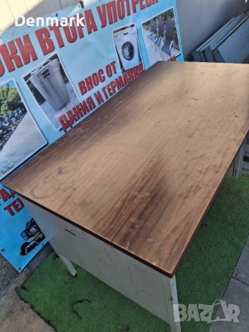 Метален маса с 3 чекмеджета, снимка 3 - Други инструменти - 53803216