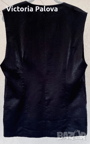 Удължен елек с подплата - елегантен и модерен силует, снимка 6 - Елеци - 52104225