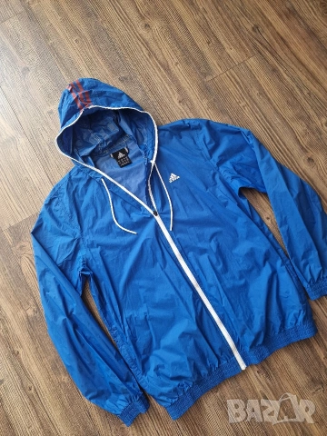 Страхотно мъжко тънко яке ADIDAS размер M , снимка 2 - Якета - 53781608