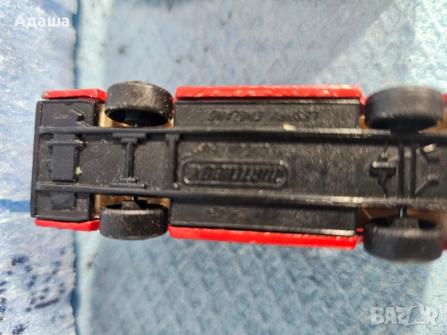 Играчки Machbox Hot Weels и др., снимка 13 - Коли, камиони, мотори, писти - 53433941