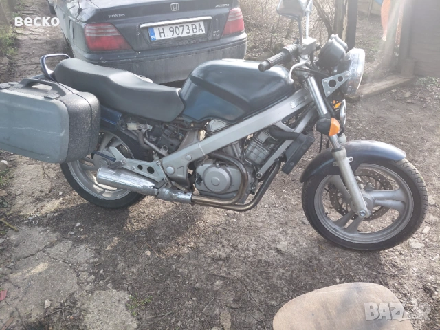 Продавам мотоциклет honda ntv 650 новвнос, снимка 8 - Мотоциклети и мототехника - 53756680