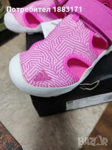 Детски оригинални сандали на Адидас , снимка 6 - Детски сандали и чехли - 50664163