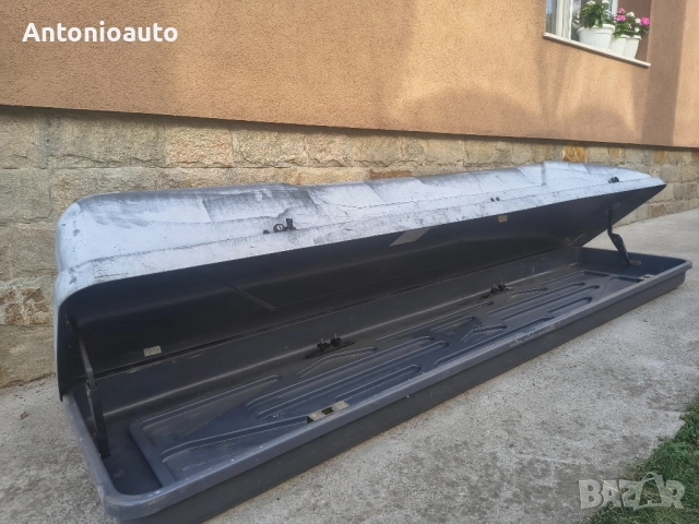 Багажник автомобил ски автобокс куфар за покрива.