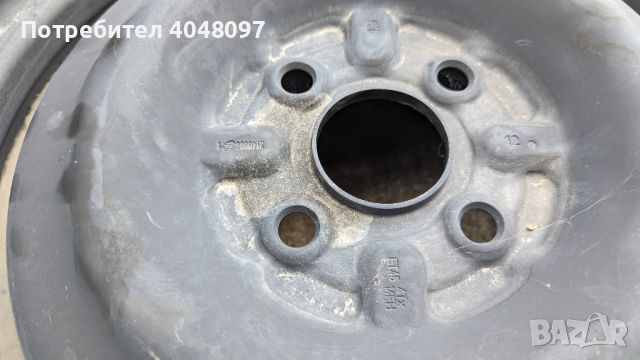 джанта Toyota Yaris 4x100 R14 цена 70 лв , снимка 3 - Гуми и джанти - 45640716