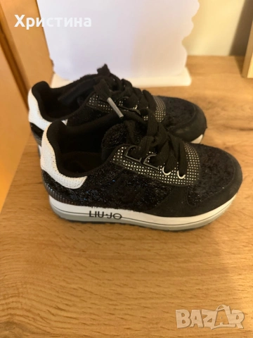 Детски обувки Liu jo, снимка 3 - Детски обувки - 54217720