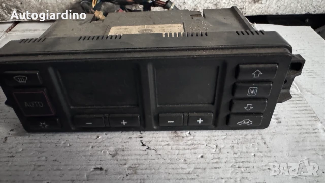 Климатичен блок / панел / табло зa Audi A3 - 5HB007608-00  /  8L0820043B