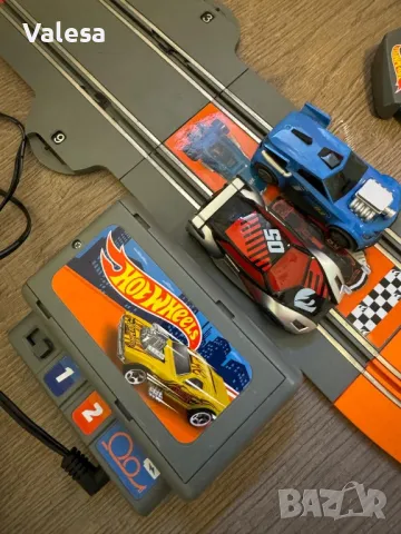 Hot Wheels писта, снимка 1 - Електрически играчки - 48078918