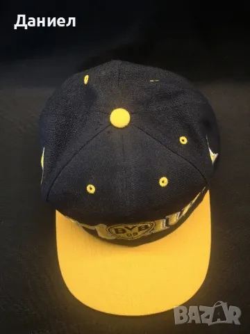 Винтидж шапка от 90те години на Борусия Дортмунд , снимка 6 - Шапки - 50375730