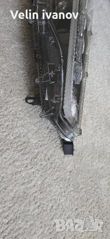 десен лед фар за тойота корола крос, снимка 5 - Части - 49915888
