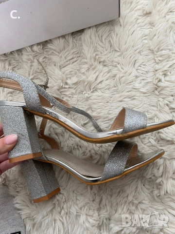 Дамски токчета, снимка 2 - Дамски обувки на ток - 54089508