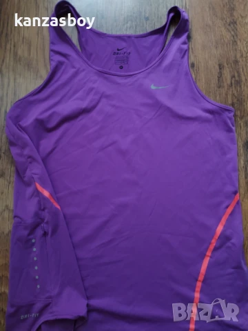 Nike Women's Tank - страхотен дамски потник M, снимка 2 - Потници - 51379356