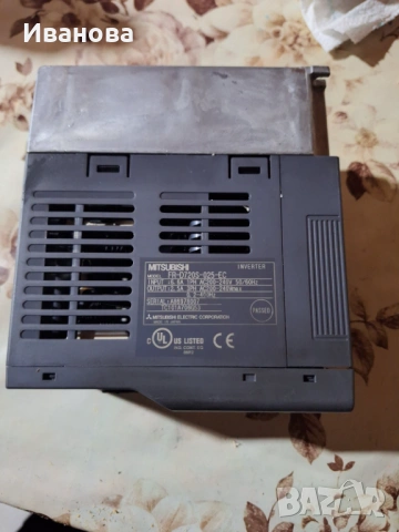 Инвертор Мицубиши ,честотен регулатор, снимка 2 - Електродвигатели - 53576188
