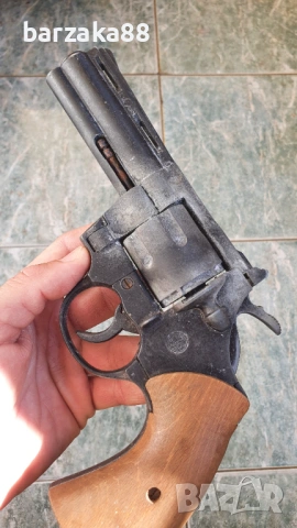 Стар Газов Револвер Italy, снимка 5 - Колекции - 54283245