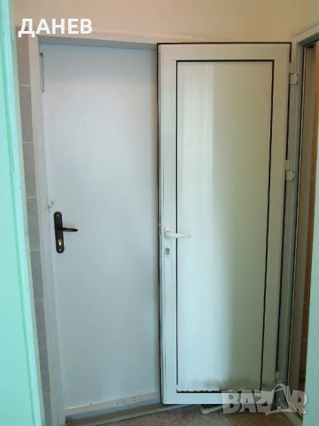 2 оборудв. магазина 40м2+68м2 от парцела с/у х-л Извора, снимка 16 - Магазини - 47381794