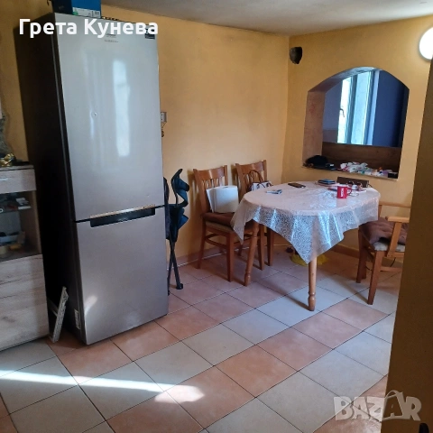 Къща с двор в Мечкарево, снимка 7 - Къщи - 53807889