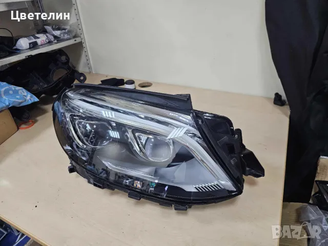 Десен фар Mercedes  GLE W166 desen far мерцедес гле 166, снимка 1 - Части - 49442624