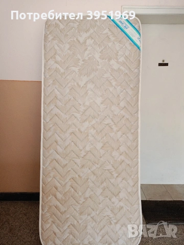 единичен двулицев матрак 90 см , снимка 4 - Матраци - 53778359