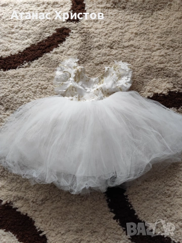 Продавам детска рокля