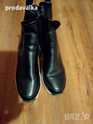 Дамски боти , снимка 2 - Дамски боти - 52595576